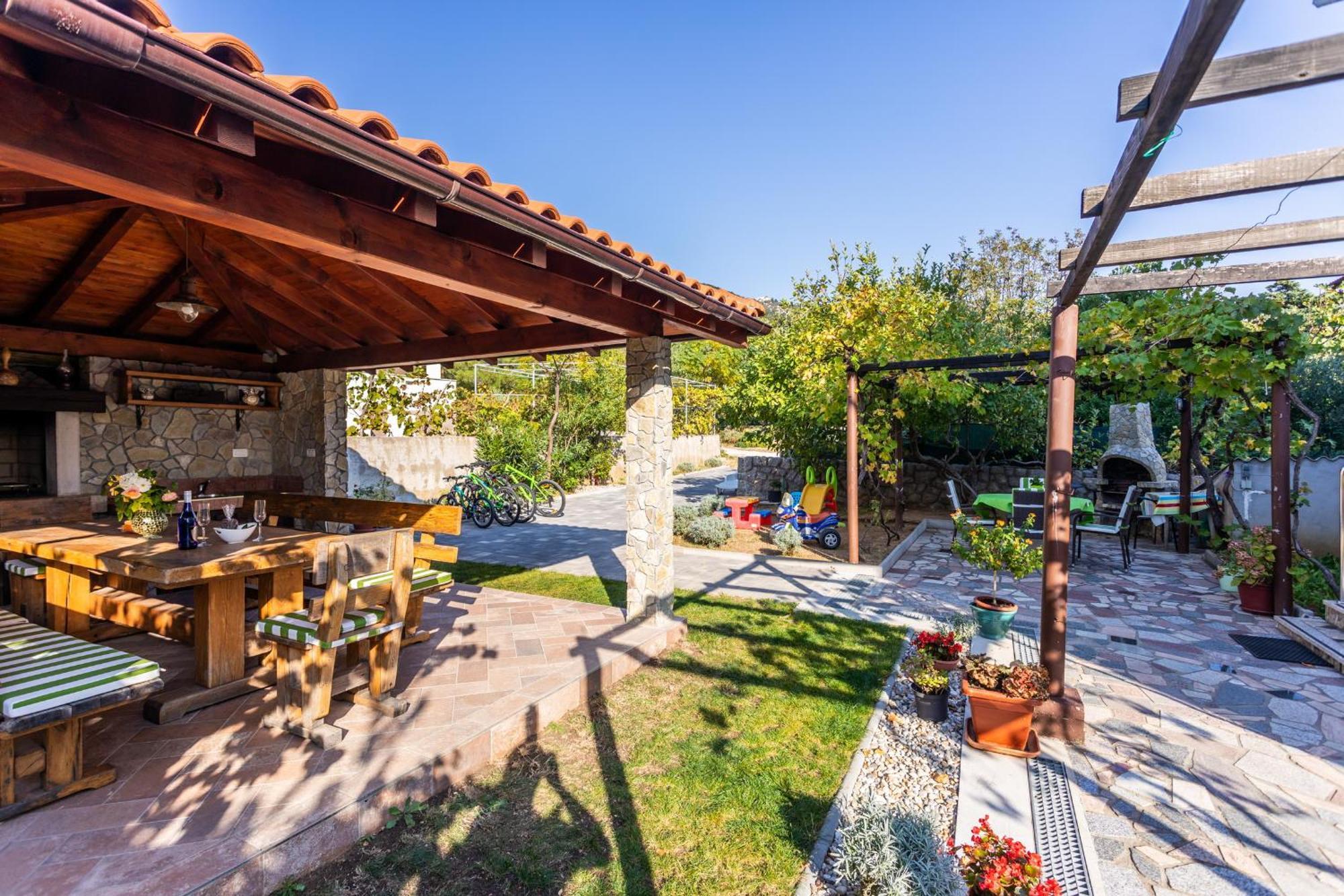 Apartmani Velnic Baška Buitenkant foto